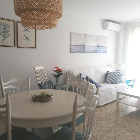 Apartmán Piso Familiar Con Piscina Y Aparcamiento En Torre Del Mar - Edificio Ronda I Exteriér fotografie
